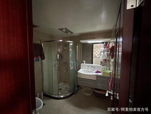 阿里|浙江省温州市一146平房产拍卖,以94万元成交