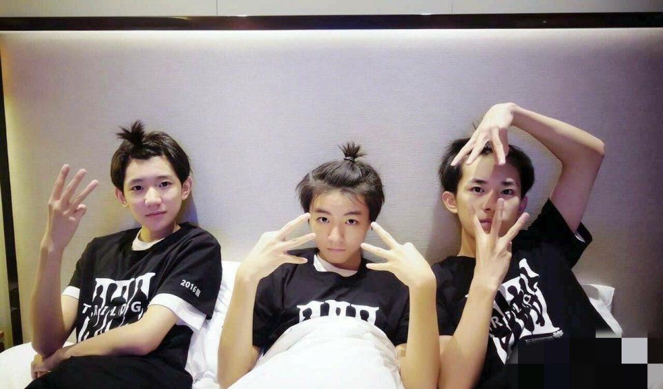 合体|央视元宵节节目单曝光，王俊凯一共有三个节目，其中还有组合合体