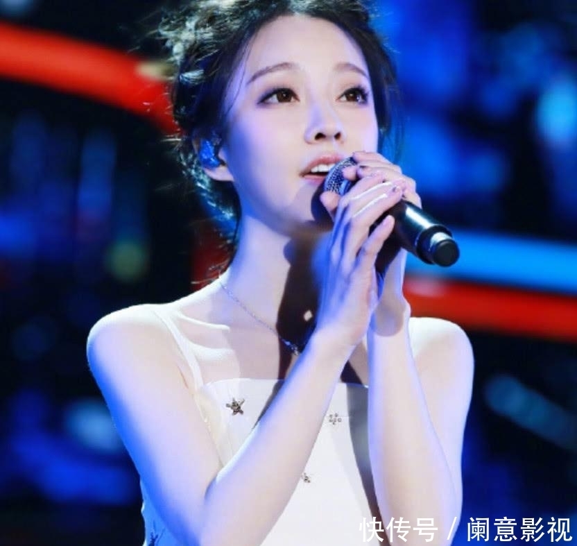 年轻歌手切莫纸上谈兵,冯提莫的逆袭之路就是学习范本