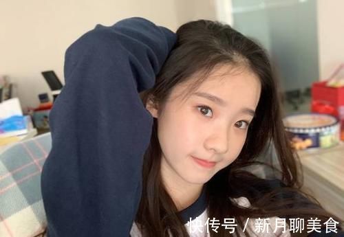 同是大厨人设崩塌，张亮张艺凡趣味横生，她却被全网批太假