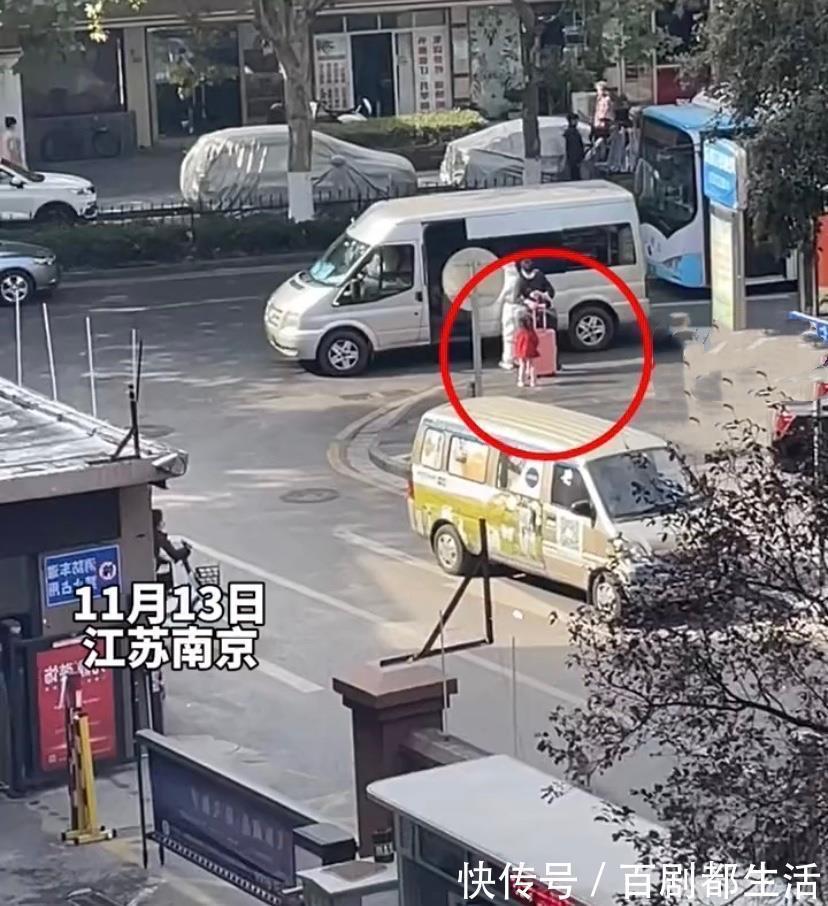 爸爸|女孩随爸爸隔离14天,一见面新发型让妈妈瞬间傻眼了