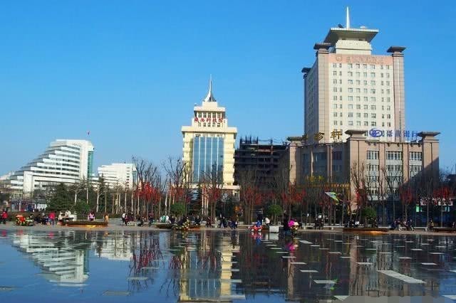 不行|西安闹市中心的土墙头,为何多年来无人敢拆?专家:这可不行