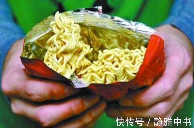 袒护|18包方便面被熊孩子捏碎,宝妈的处理方式,告诉你何为''熊家长''