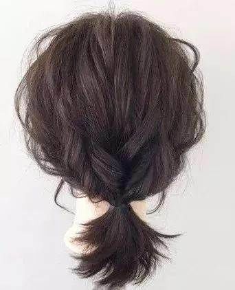 教你七款适合上班族的扎发，简单自然又好看！