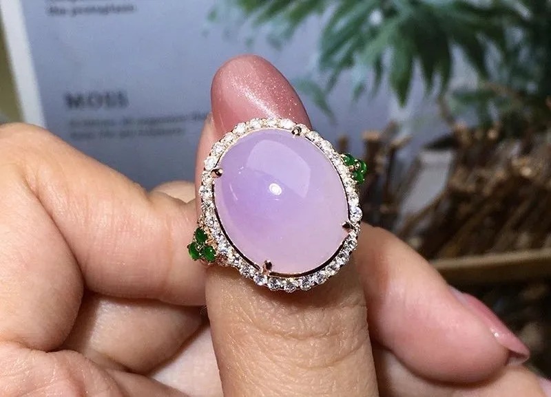 影响|翡翠的颜色怎么看?这才是影响价值的关键!