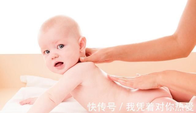 脚部|美国儿科博士：宝宝身上这3处要多摸，会更聪明，很多家长都不碰