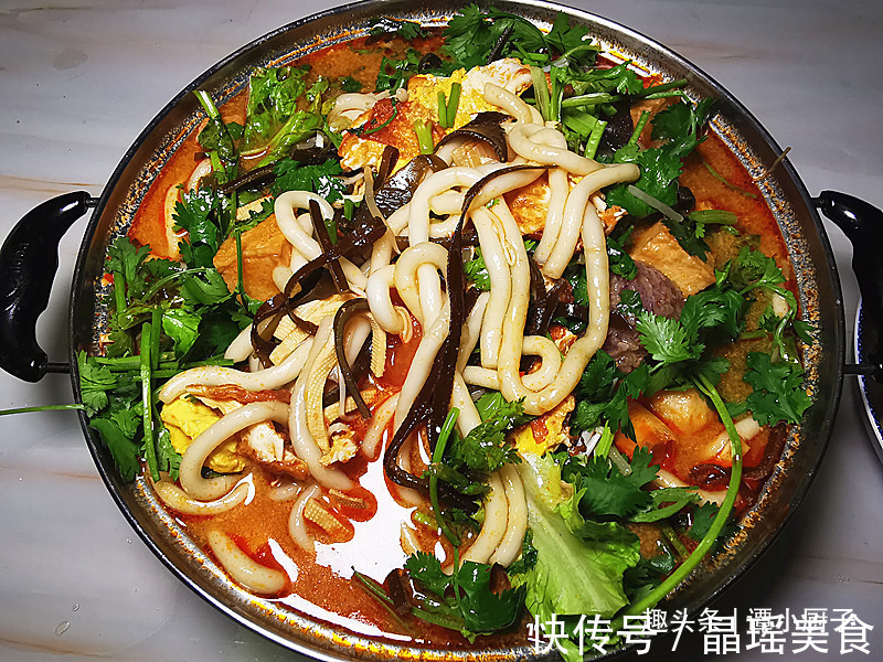 朋友圈|山东一家3口7天的晚餐,天天不重样,走红朋友圈,网友:有钱人家