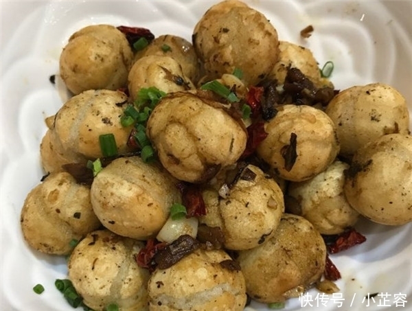 朋友们|和朋友出去吃饭,花了三百多,只吃了四道菜,大家看看值不值