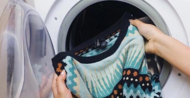 教你3招,去除衣服上的小毛球,简单有效屡试不爽