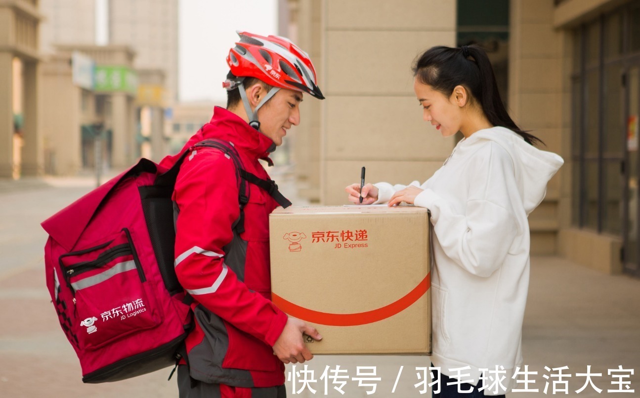 物流|京东获得央媒点赞，营收成功超越阿里，马云已经输给刘强东了？
