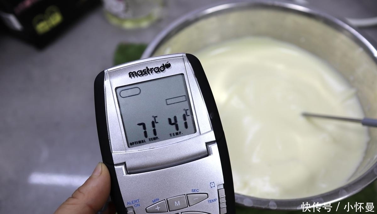 3个鸡蛋做出9个蛋糕,松软细腻微甜,孩子的早餐和零食全有了