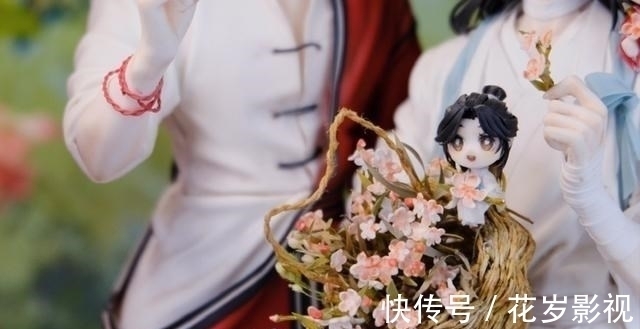 两不疑|《天官赐福》花怜超轻粘土,是灰灰画的贺图,可以当官方手办了!