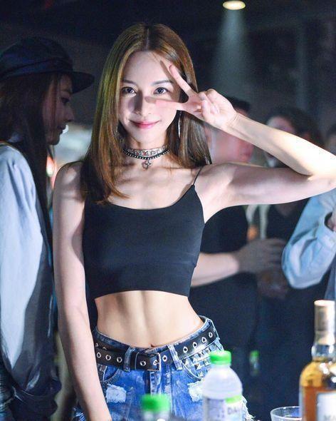 李元玲|女神级健身达人,才貌双全,还是李云迪爱徒