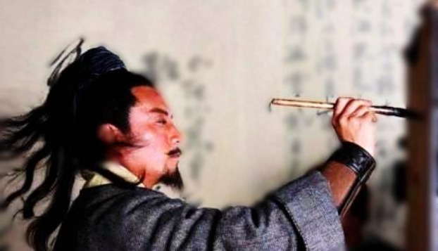 唐诗中说西域有一个热海,沸腾的水中有鲤鱼游泳,到底怎么回事