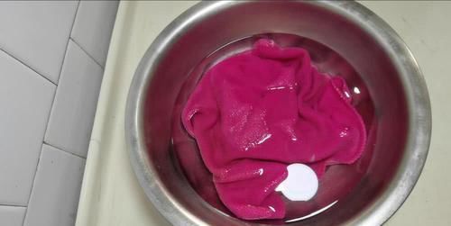 抹布|夏天厨房抹布不洗等于吃病菌，教你清洗小妙招，洗得干净又省劲