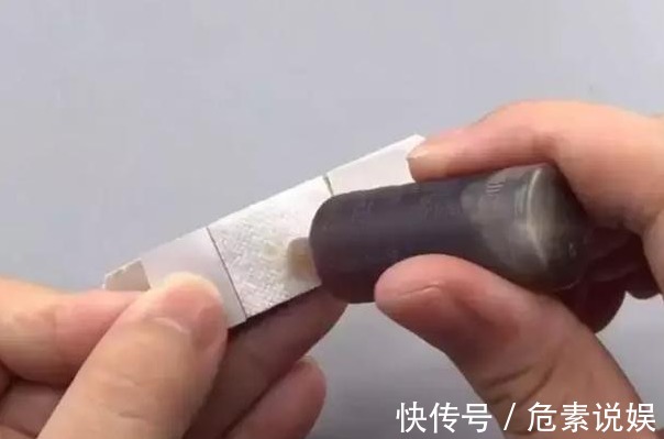 功效|藿香正气水涂在脚上太厉害了,可以带来4个功效,许多人不知道