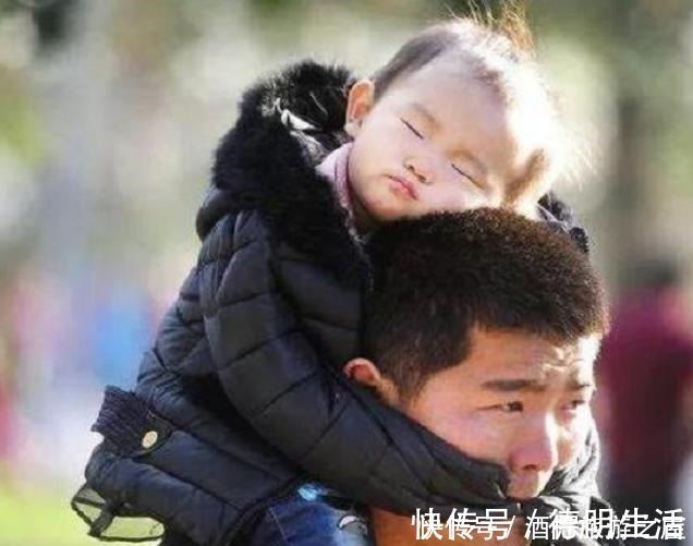 大宝|幼儿园“亲子作业”,却使得两个宝宝失去爸爸,妈妈求你取消吧