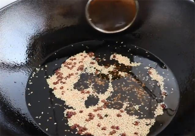 家庭自制芝麻酱和芝麻香油,方法简单,学会再也不用花钱买