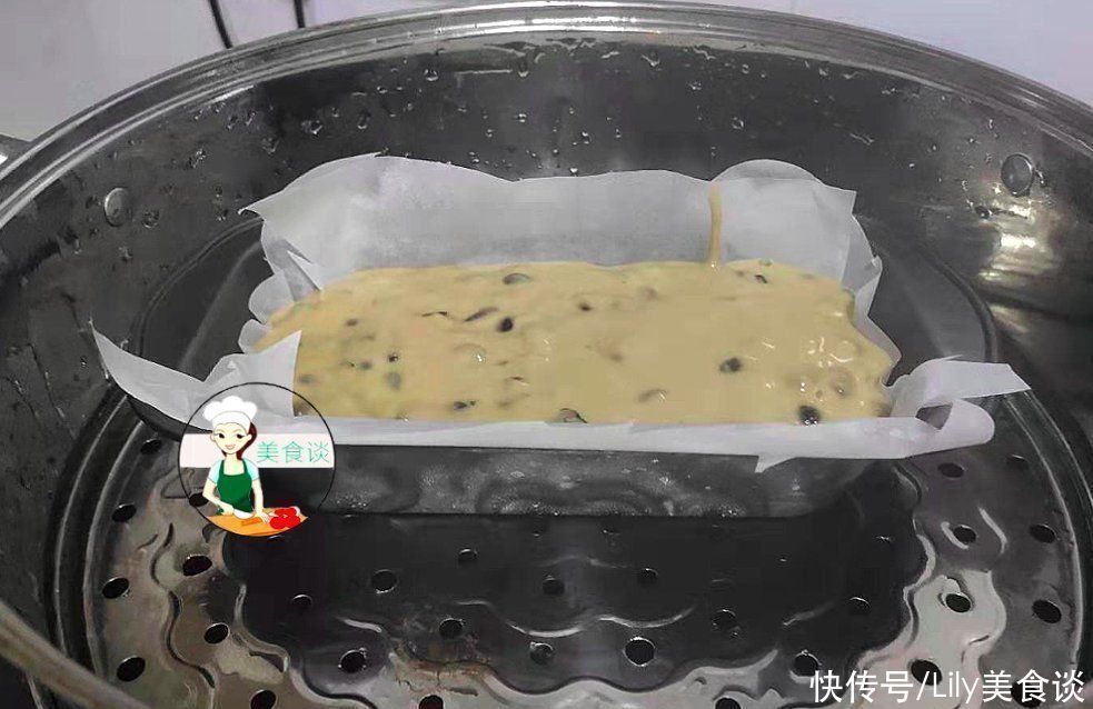 冷天红豆和此是绝配,一拌一蒸就好,又香又解馋,大人孩子都爱吃