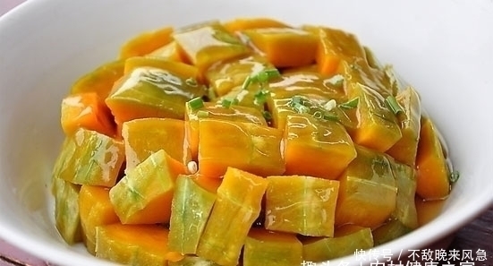 南瓜和此物一起煮,湿气没了,失眠好了,气色红润更年轻!