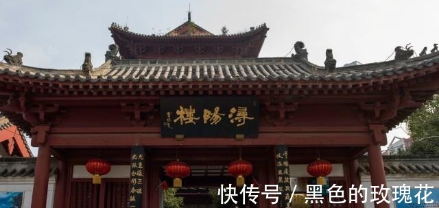 首领|三代梁山首领,六次排座次,三人截然不同的座次观!