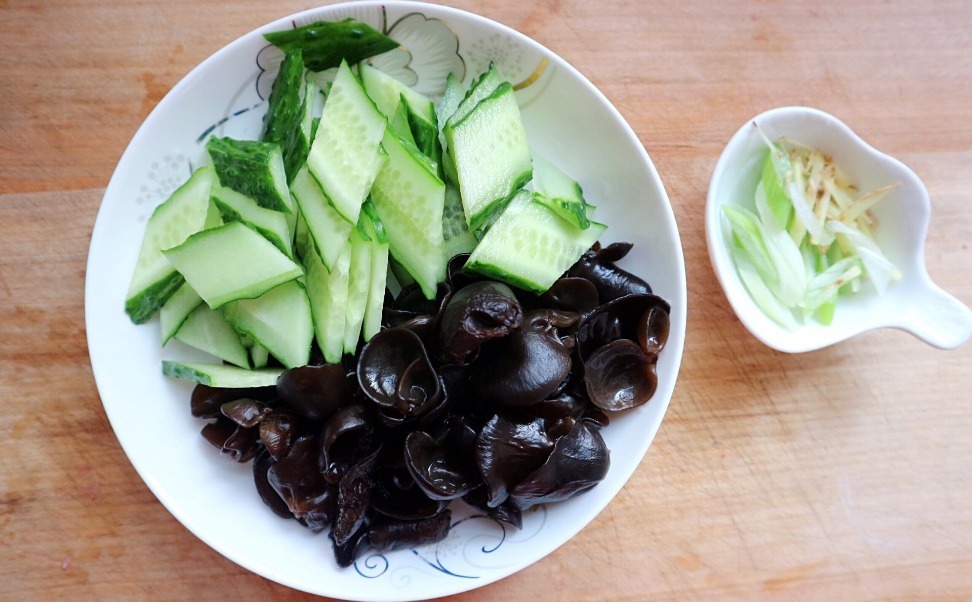 瘦身汤|燃脂效果非常好的一道瘦身汤,每天喝上一碗,化瘀又塑形