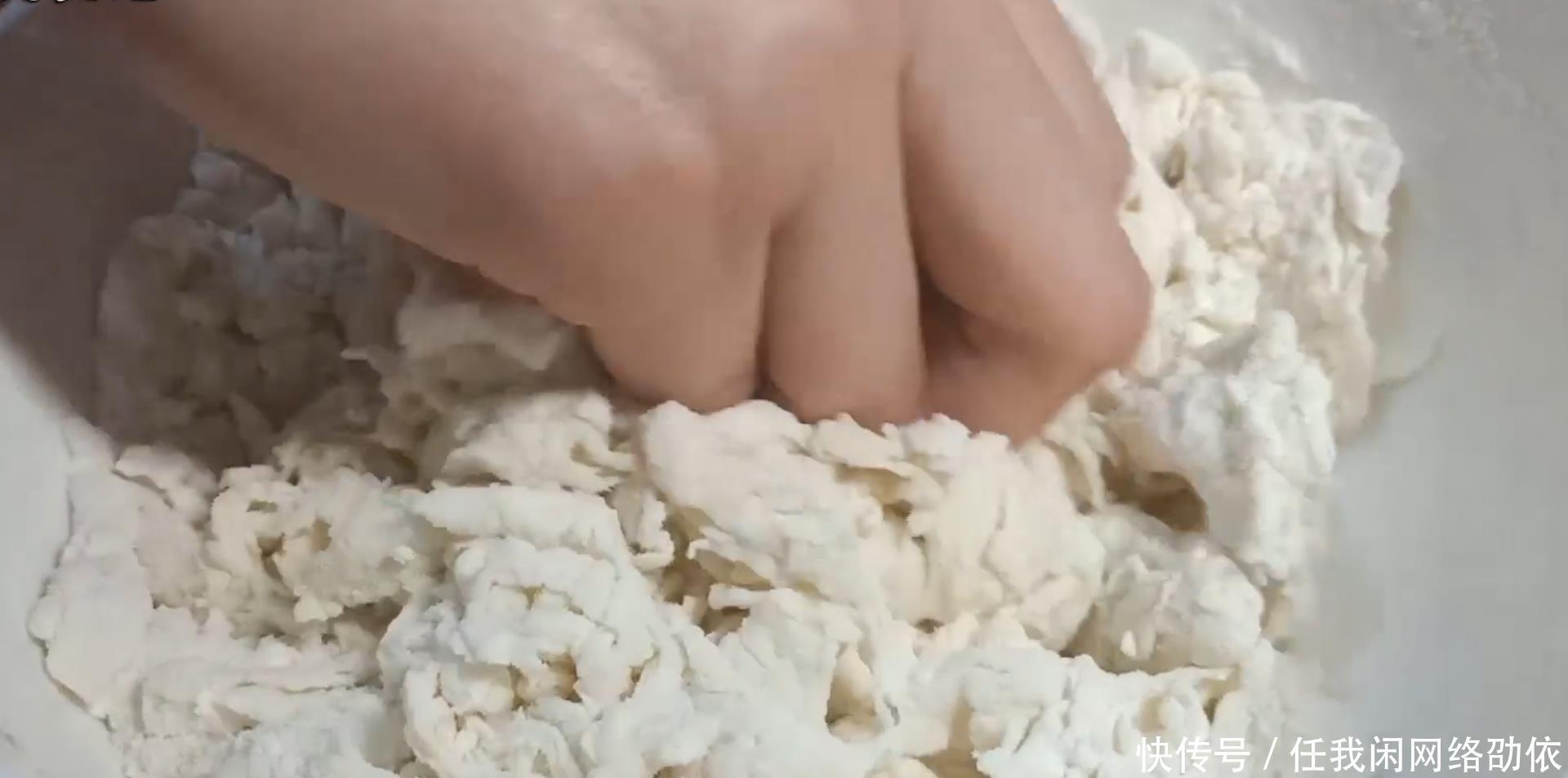 面粉|花卷这样做好看又好吃,只比馒头多一个步骤,就连挑食孩子都爱吃