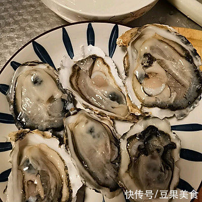 百吃不腻的蒜蓉生蚝教程