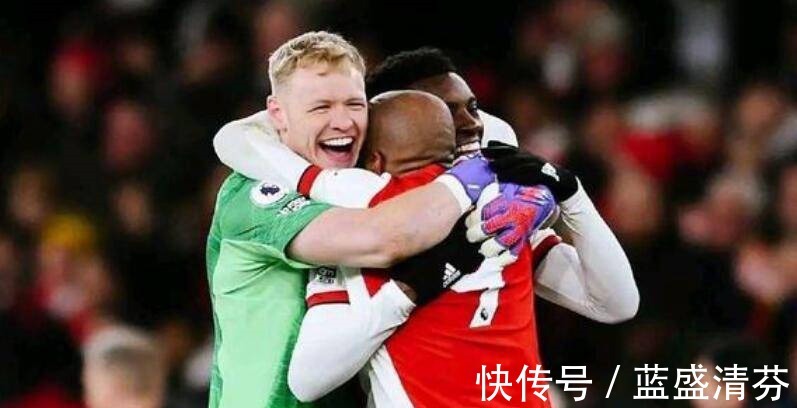 佩佩|英超联赛阿森纳2-1逆转狼队的背后,藏着多少鲜为人知的秘密!