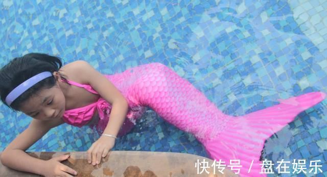 美人|真实版的“人鱼女孩”,拥有美人鱼一样的“尾巴”,让人心疼