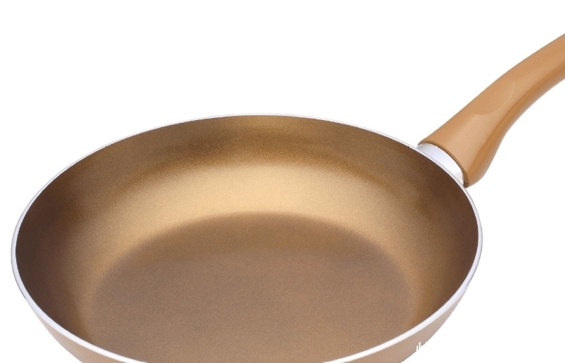 去除|泛黑铝锅,如何去除锅里面的污垢呢?家里面有苹果吗?