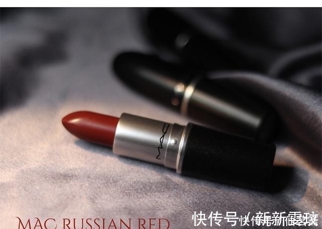 小姐姐|很温柔日常的口红推荐：快速提亮肤色，让妆容更自然显温柔！