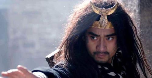 李二僧!武松师傅提醒:下山后一定要躲这两个人,武松不听只能受教训!