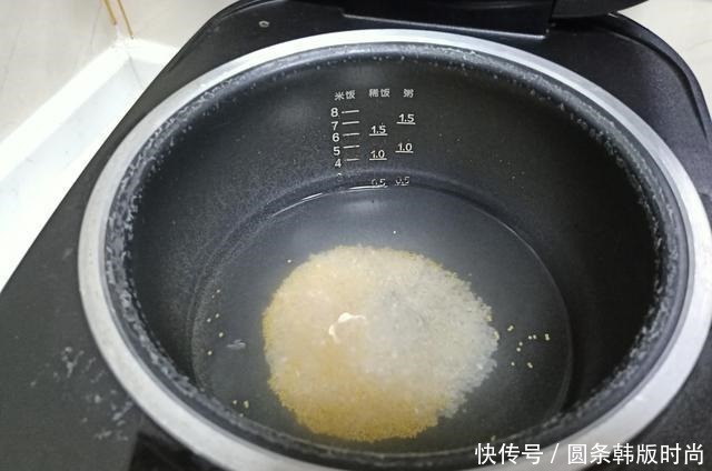 分量|晒晒夫妻俩的轻食早餐,分量少还一人一半,网友老两口也浪漫