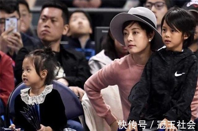 家长|孩子发脾气,哭闹时,家长最好的方式不是讲道理,这样做才更有效