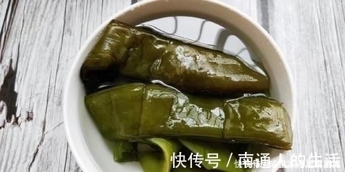 立夏后女人要多吃这碱性食物，五块钱一盘，排毒清肠的“美容菜”