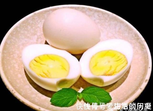 鸡蛋|12岁女孩身高167公分,医生:2种食物或是身高增长剂,可多食!