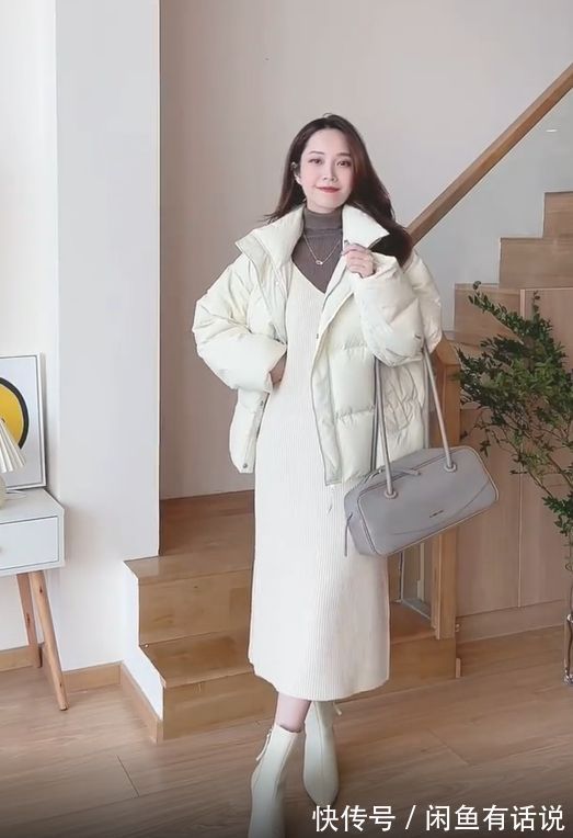 穿搭 女人过了35岁,穿羽绒服记得“3不要”,不然衣服再贵都白搭