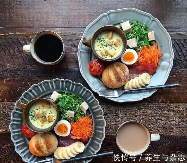 日本妈妈过年晒早餐,看完太酸了,国民幸福感真强,难怪这么长寿!