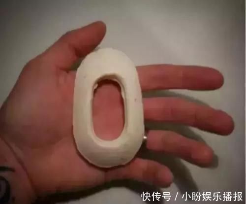 小便池&20个走心的设计,这些设计师应该加鸡腿,你最喜欢哪个