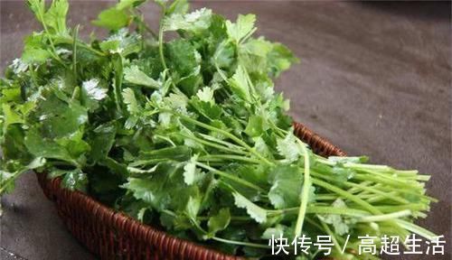 燃脂|冬季不想大肚腩,坚持吃3种食物,排毒燃脂,清肠胃,早吃早受益