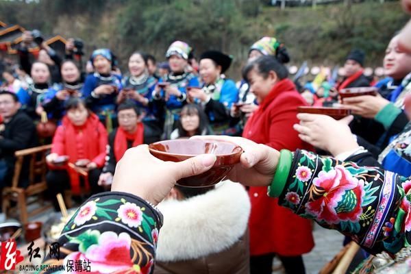  国茶|（组图）神秘湘西过大年：保靖国茶万人闹苗年