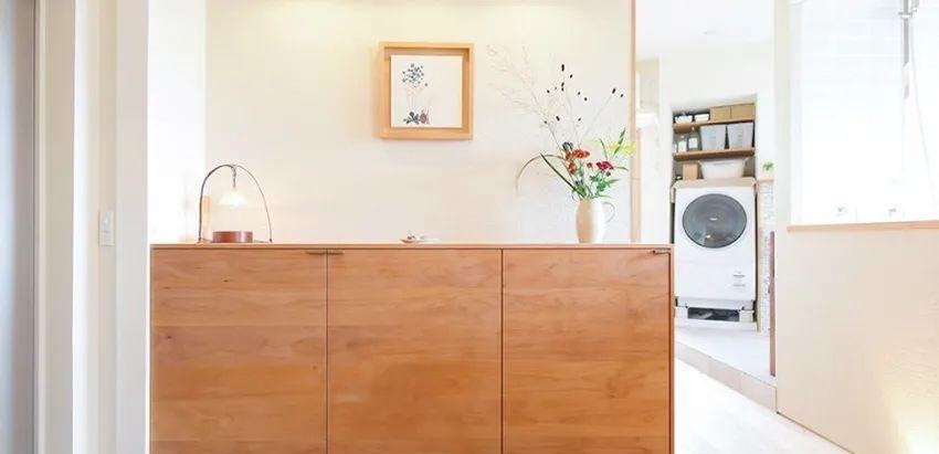 装置物架|这套住宅暗藏心机,两人一猫蜗居65㎡,同是小户型却有2倍宽敞