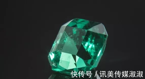 微油|头衔个个“壕”气十足,祖母绿的身价到底为什么这么高?