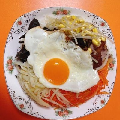 #暖冬酱在手，嗨吃部队锅#韩式拌饭