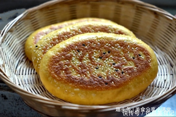 成本几块钱的主食,简单一做,香甜软糯又好吃,比包子油条好吃