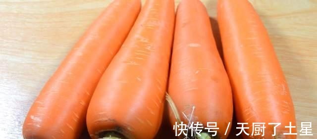 胡萝卜“这4种”别买了，菜贩子自己从来不吃，给500元也不要！