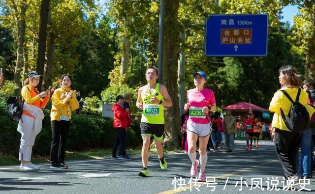 更年期女性|妇科主任:女人过了50岁大关,需及时补充4种营养素,别不当回事