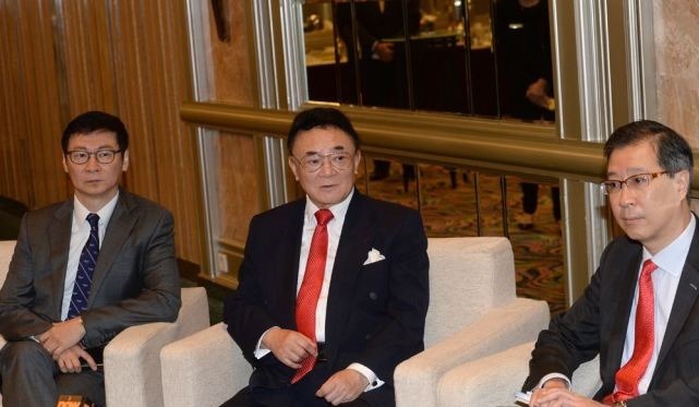 朱玲玲的两任婆婆,一个是霍英东家族的老