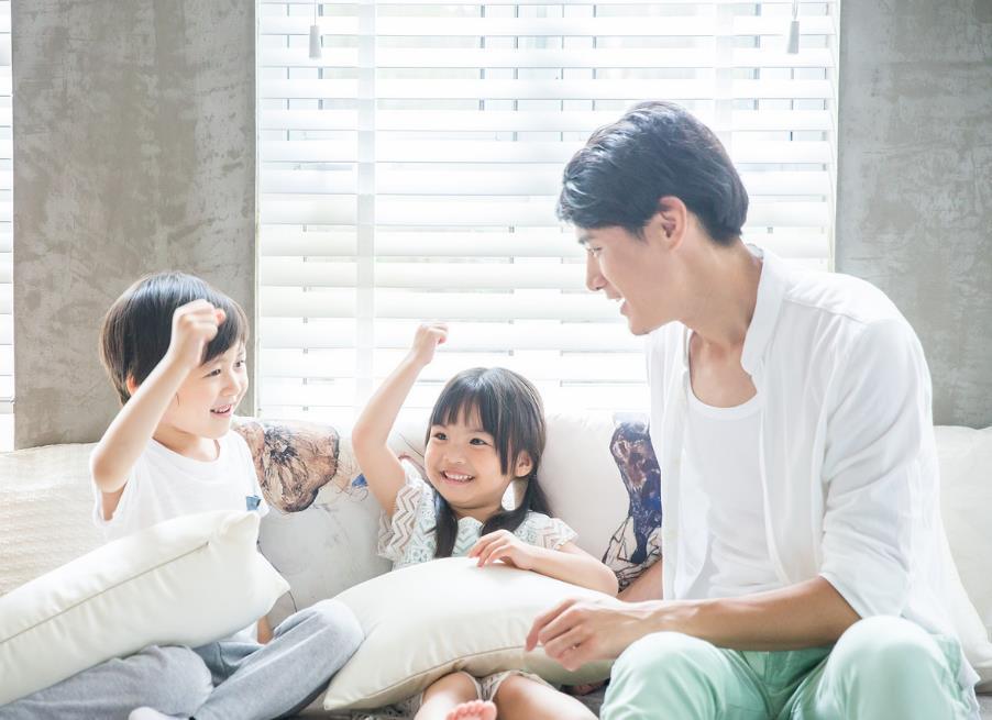 家长|孩子的这些“小家子气”的行为,长大会变吝啬,限制眼界和格局